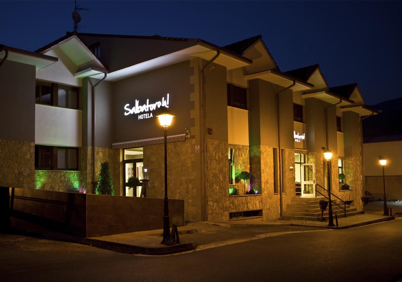 Hotel Salbatoreh Беасайн Экстерьер фото